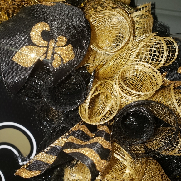 Saints wreath - Picture 2 of 2